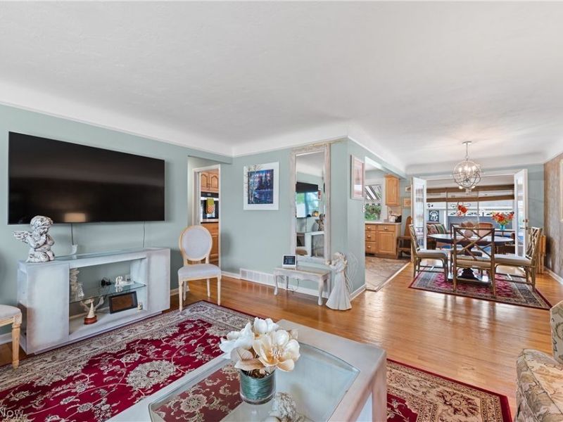 3740 Higley Road, Rocky River, OH 44116 Photo 10