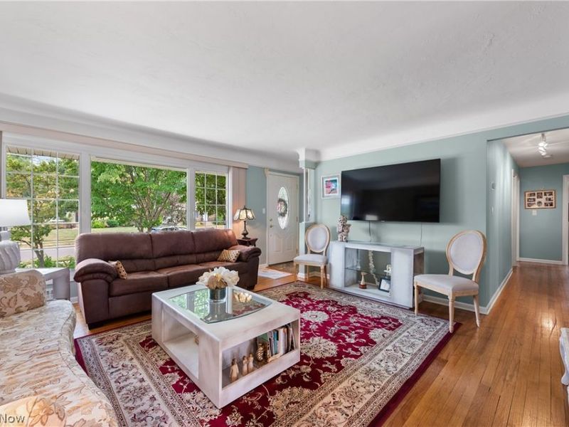 3740 Higley Road, Rocky River, OH 44116 Photo 9