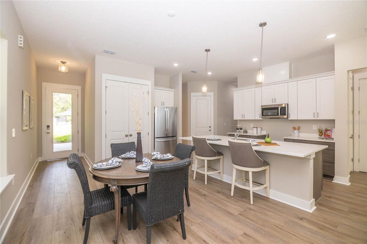102 Orange Tree Road, East Palatka, FL 32131 Photo