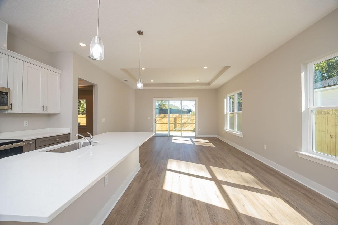 102 Orange Tree Road, East Palatka, FL 32131 Photo