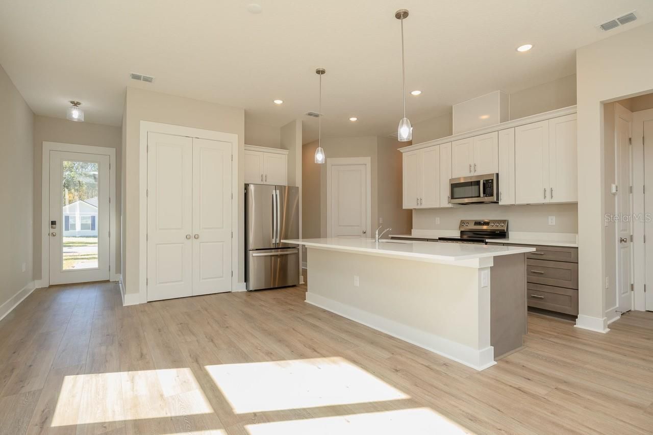 102 Orange Tree Road, East Palatka, FL 32131 Photo