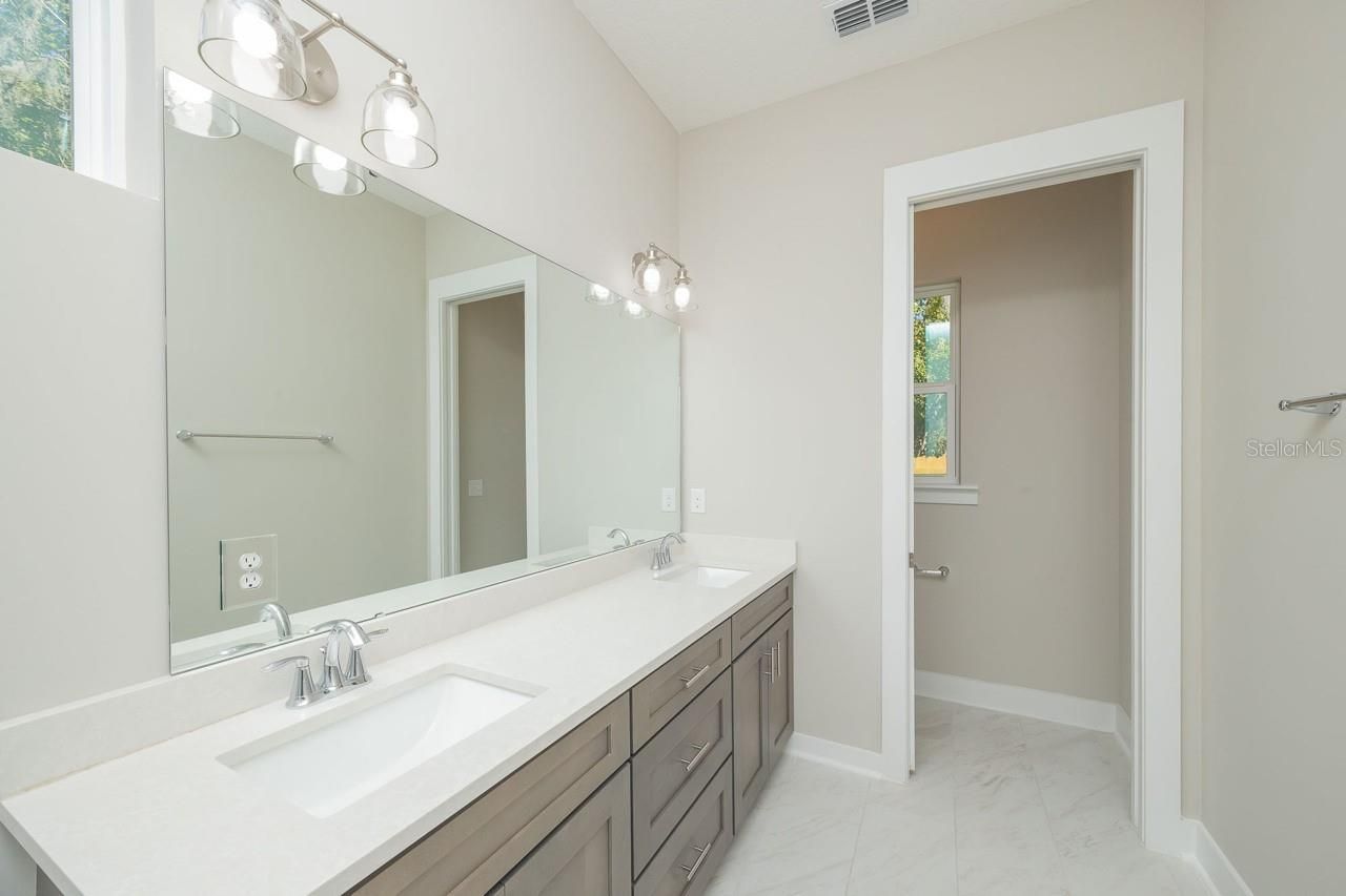 102 Orange Tree Road, East Palatka, FL 32131 Photo