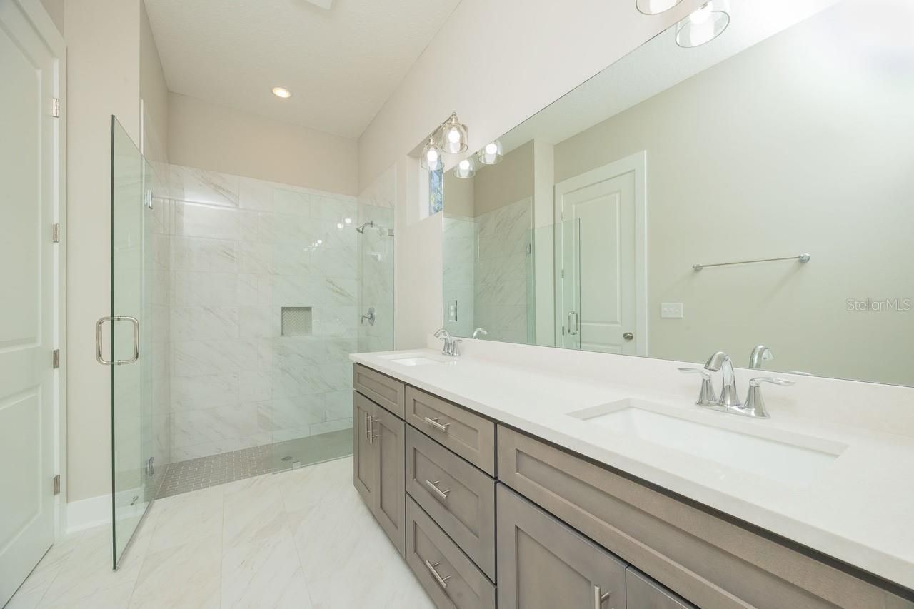 102 Orange Tree Road, East Palatka, FL 32131 Photo