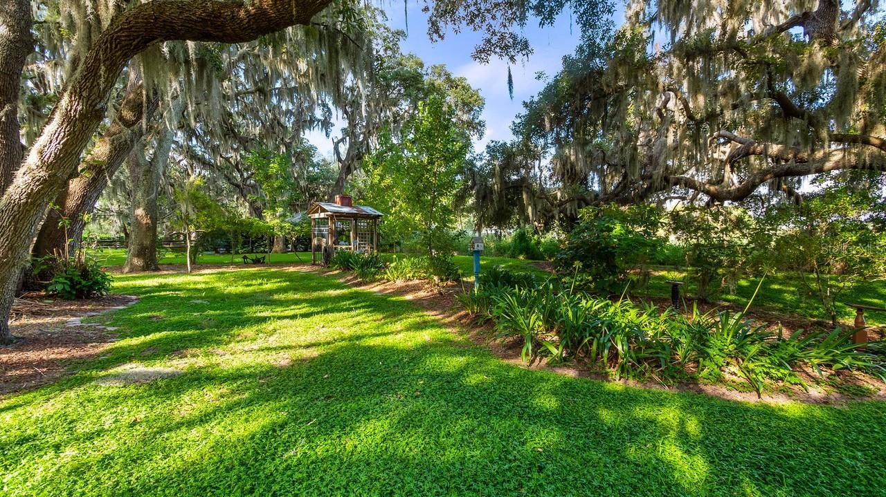 403 Mission Lane, Howey in the Hills, FL 34737 Photo