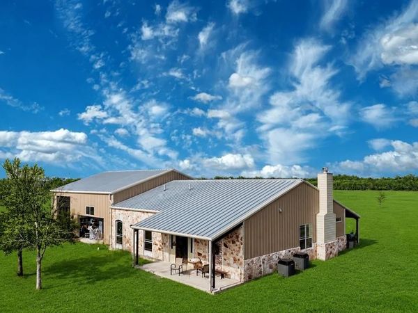 326 County Road 451, Waelder, TX 78959