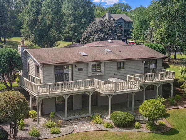 W5300 Briarwood ROAD, Elkhorn, WI 53121