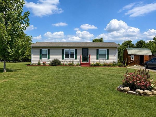 1450 Staunton Sugar Grove Road , Washington Court House, OH 43160