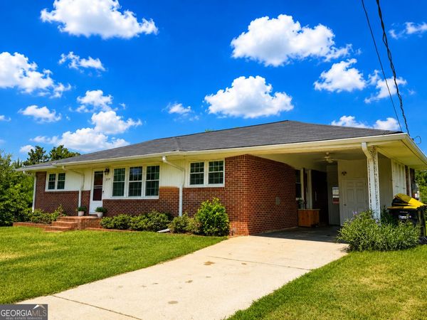 209 Lagrange Street, Newnan, GA 30263