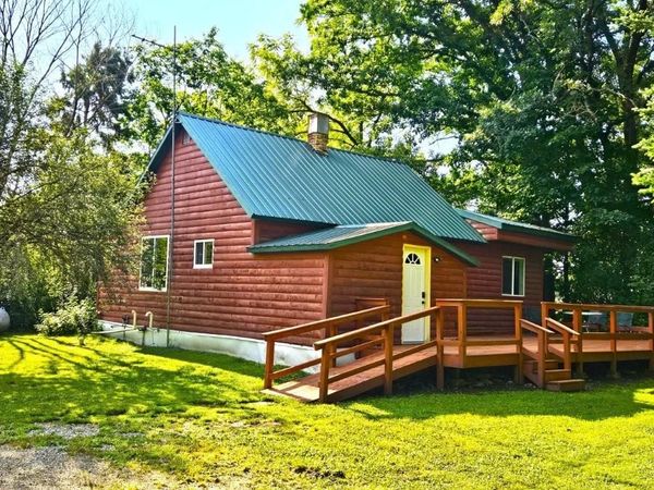 359 Byes Avenue NW, Solway, MN 56678