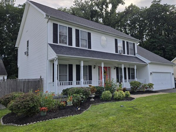 12 Sarah Court, Colonie, NY 12205