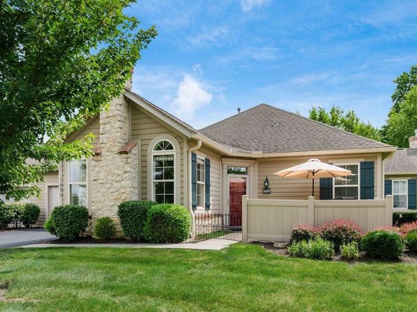 1499 Cascade Drive, Unit 24, Grove City, OH 43123