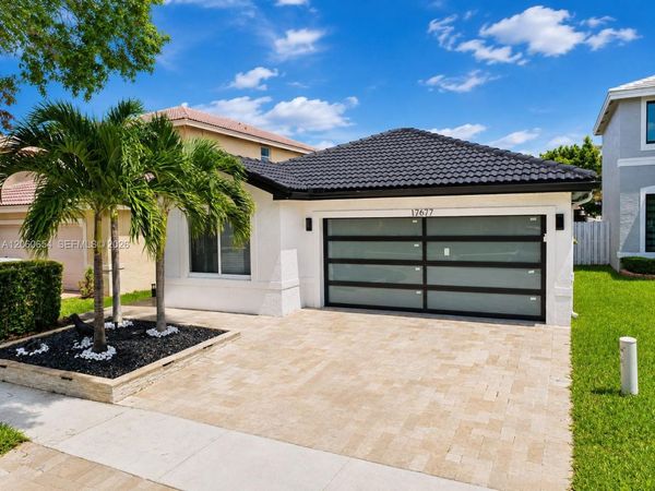 17677 SW 32nd St , Miramar, FL 33029