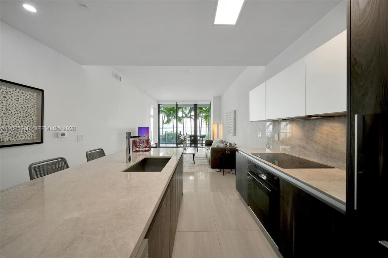480 NE 31st St , Unit 605, Miami, FL 33137 Photo