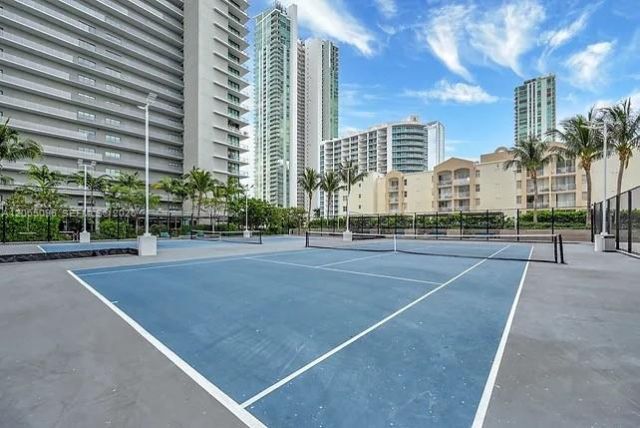 480 NE 31st St , Unit 605, Miami, FL 33137 Photo