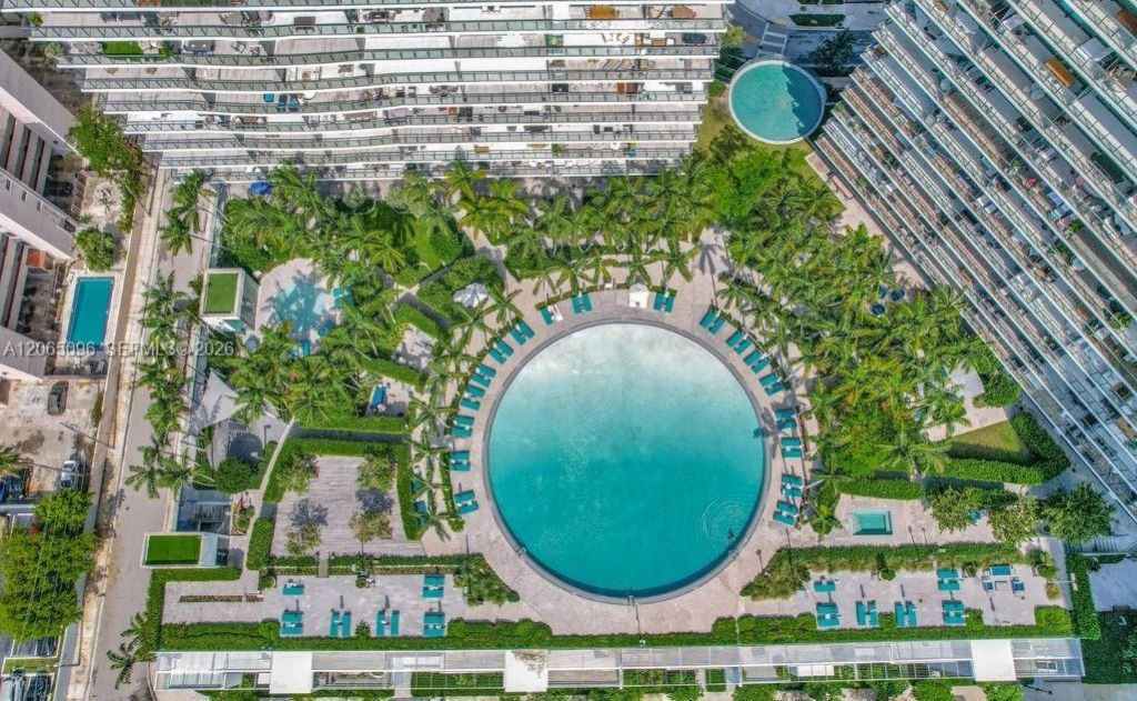 480 NE 31st St , Unit 605, Miami, FL 33137 Photo