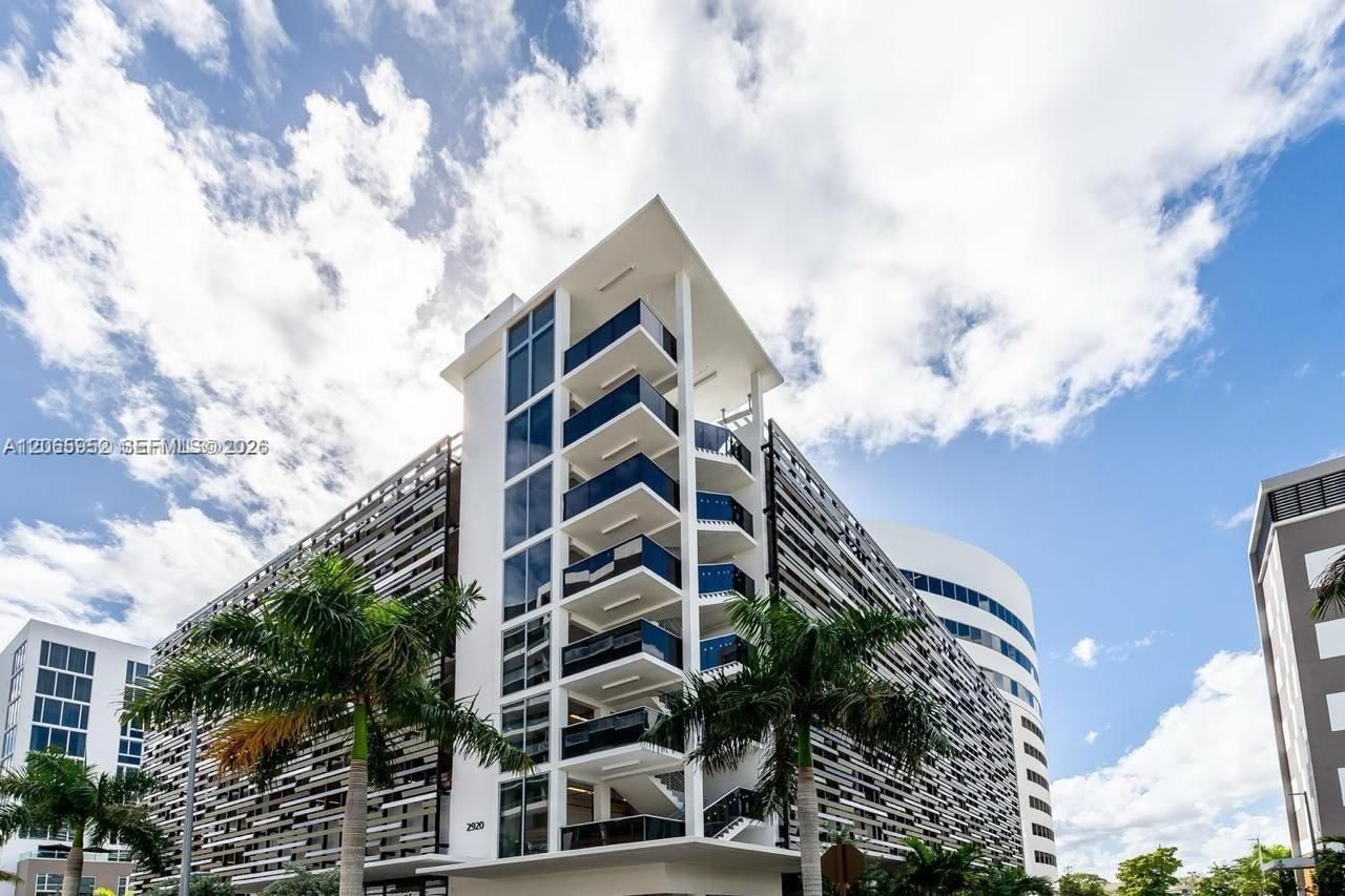 2920 NE 207th St , Unit 801, Aventura, FL 33180 Photo