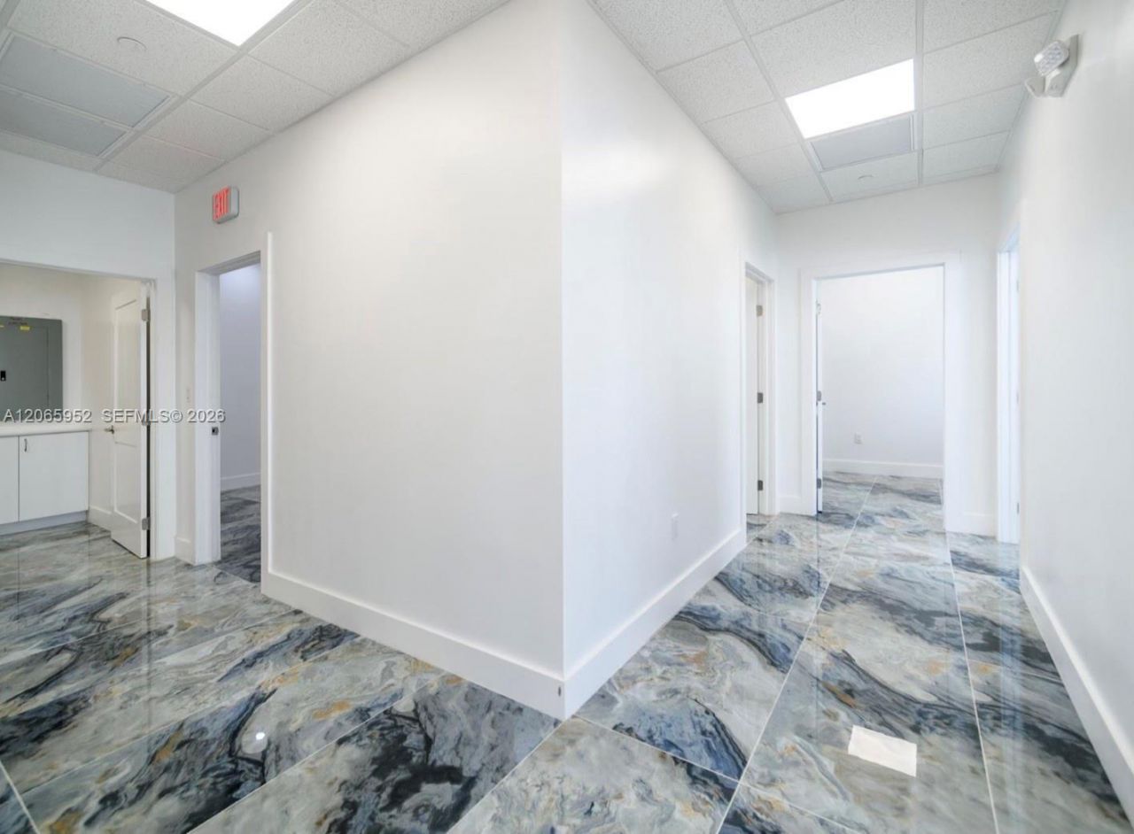 2920 NE 207th St , Unit 801, Aventura, FL 33180 Photo