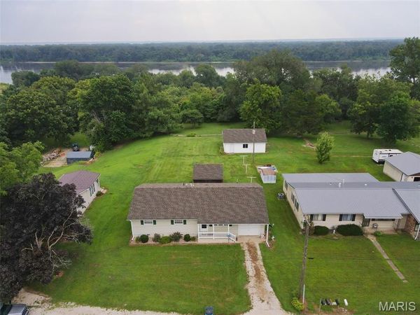 516 N 3rd Street , La Grange, MO 63448