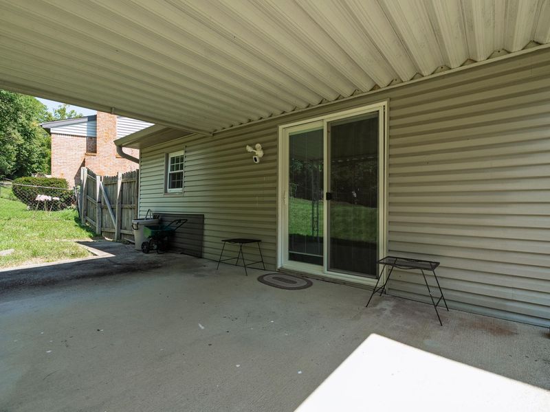 7786 Ravenswood Drive, Florence, KY 41042 Photo 9