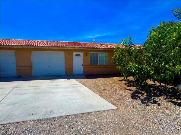 1060 S Marne Court, Unit D, Pahrump, NV 89048