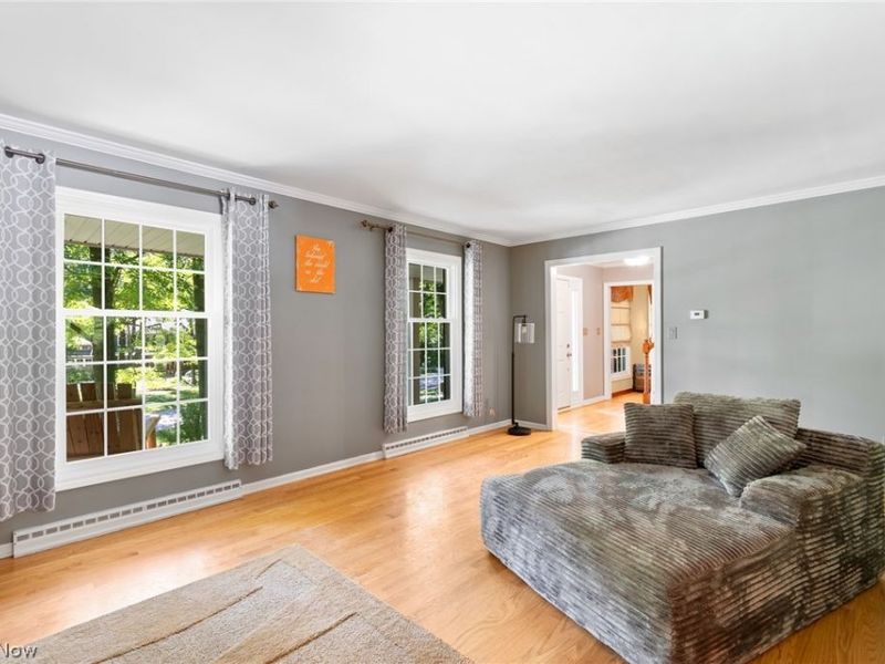 925 Sandin Road, Akron, OH 44333 Photo 7