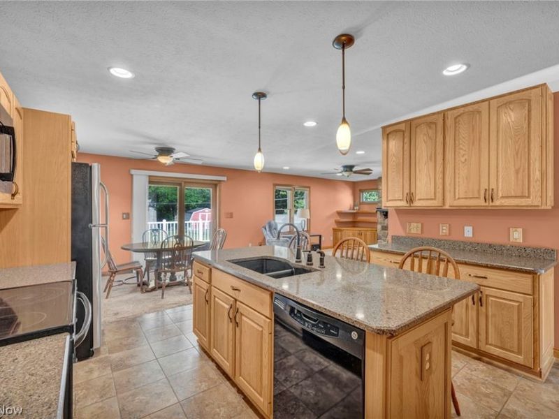 5234 Karen Isle Drive, Willoughby, OH 44094 Photo 13