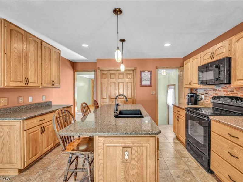 5234 Karen Isle Drive, Willoughby, OH 44094 Photo 15