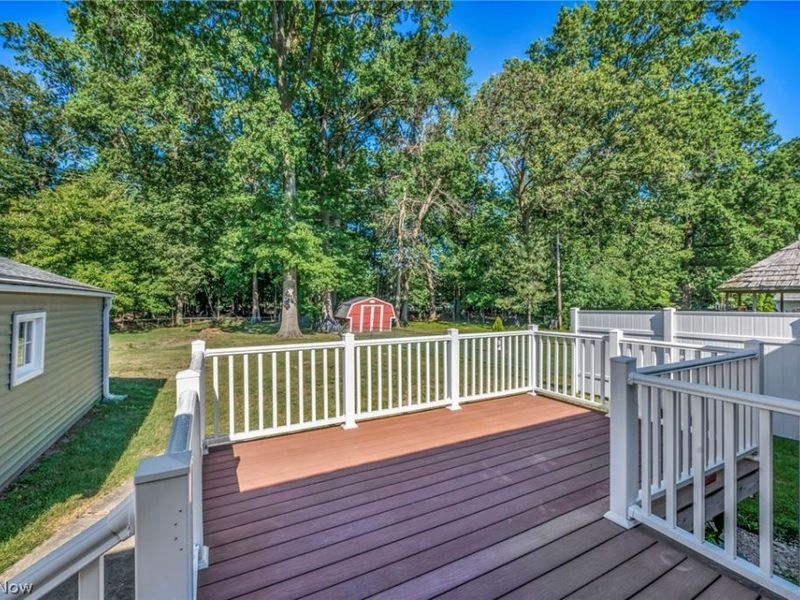 5234 Karen Isle Drive, Willoughby, OH 44094 Photo 7