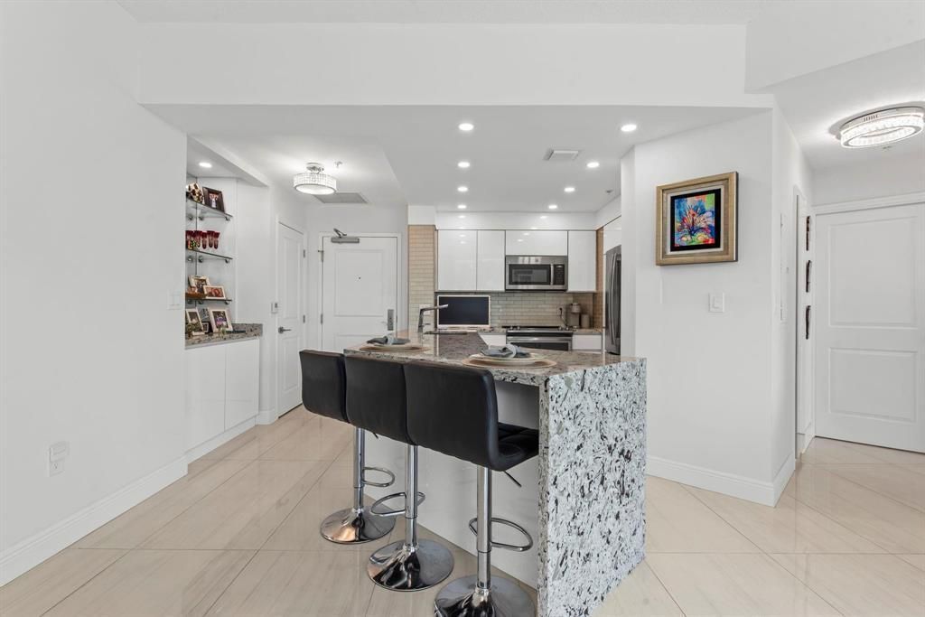 347 N New River Drive E, Unit 310, Fort Lauderdale, FL 33301 Photo