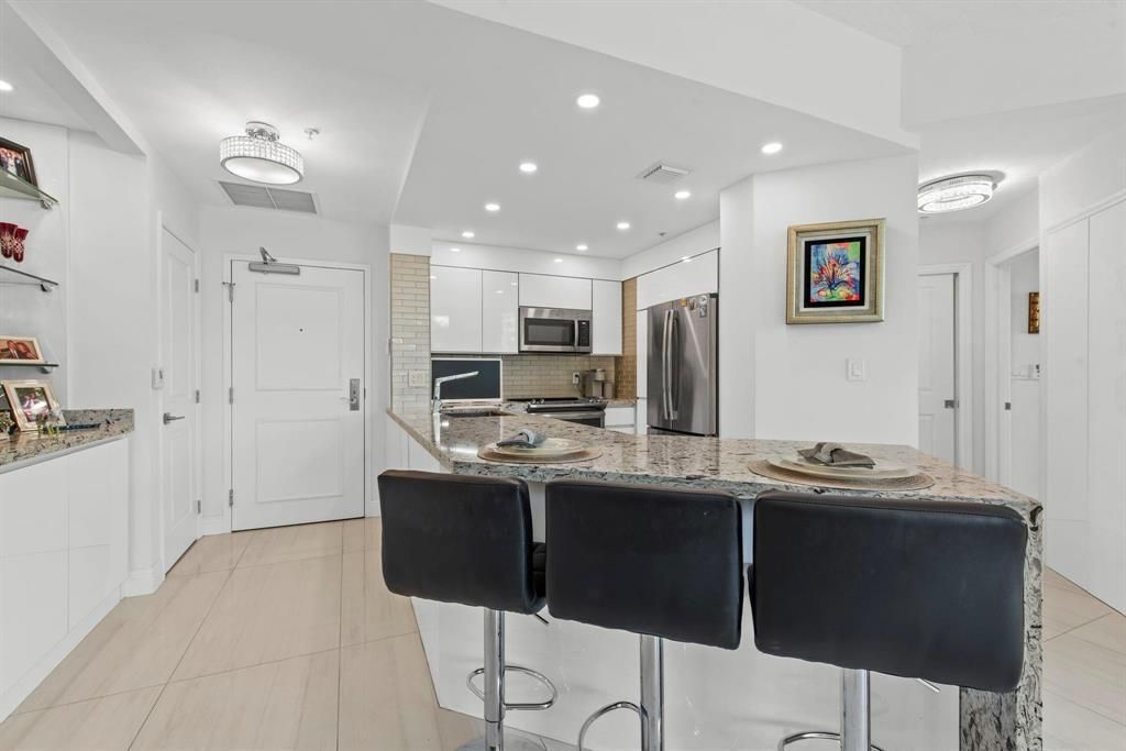 347 N New River Drive E, Unit 310, Fort Lauderdale, FL 33301 Photo