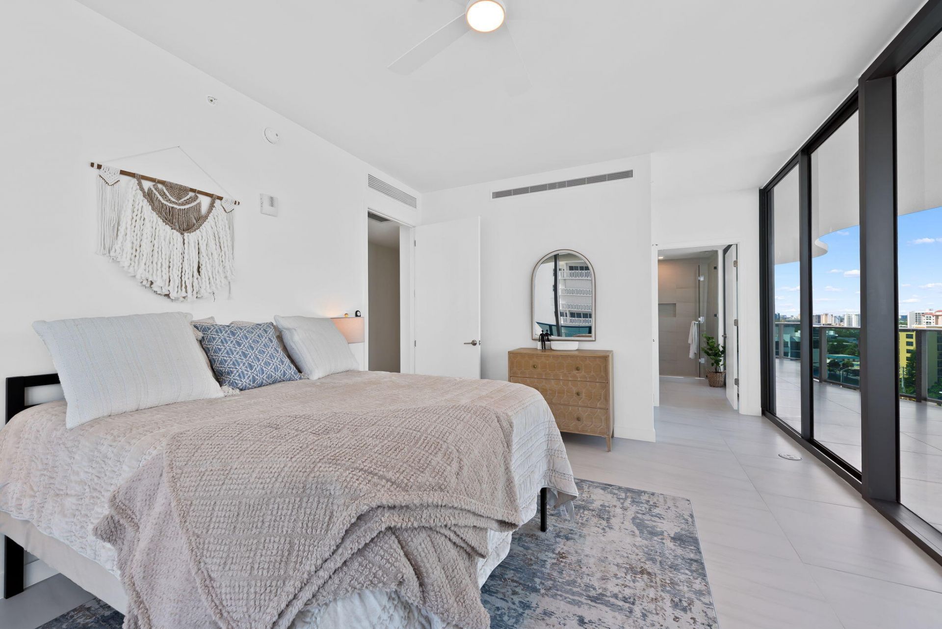 900 N Ocean Boulevard, Unit 906, Pompano Beach, FL 33062 Photo