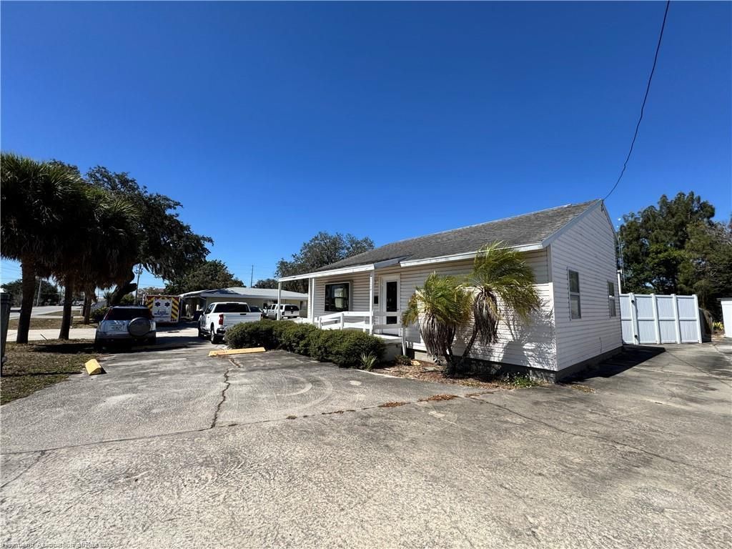 2920 Kenilworth Boulevard, Unit A, Sebring, FL 33876 Photo