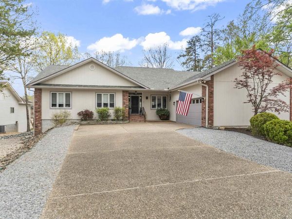 3 Levantino Lane, Hot Springs Village, AR 71909