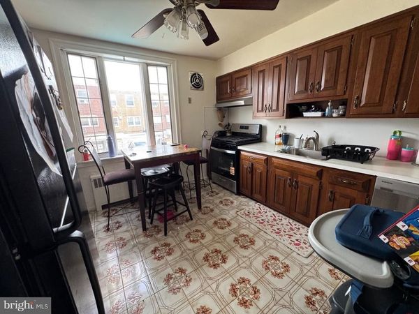 2813 UNRUH AVENUE, PHILADELPHIA, PA 19149