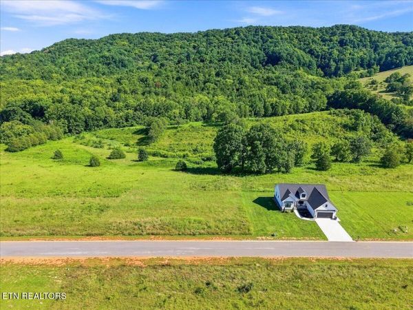 Lot 28 Waterfront Knoll , Sharps Chapel, TN 37866