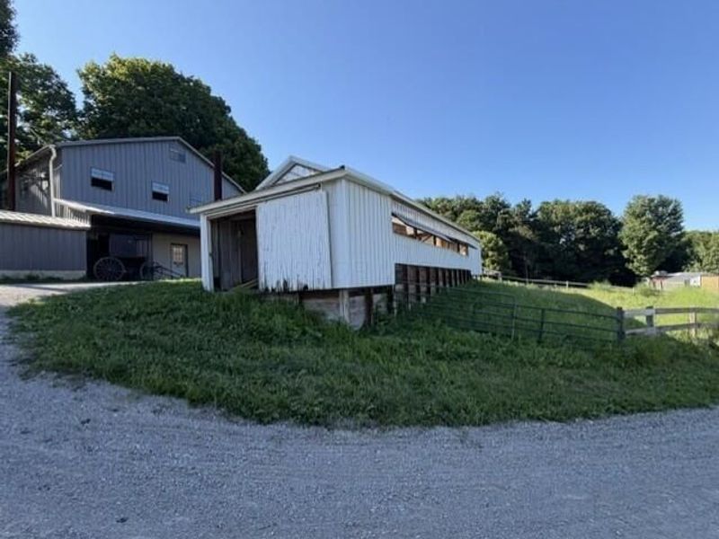 293 Township Road 181 SW, Junction City, OH 43748 Photo 5