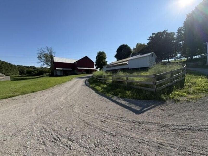 293 Township Road 181 SW, Junction City, OH 43748 Photo 7