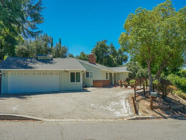 9790 Shadow Island Drive, Shadow Hills, CA 91040