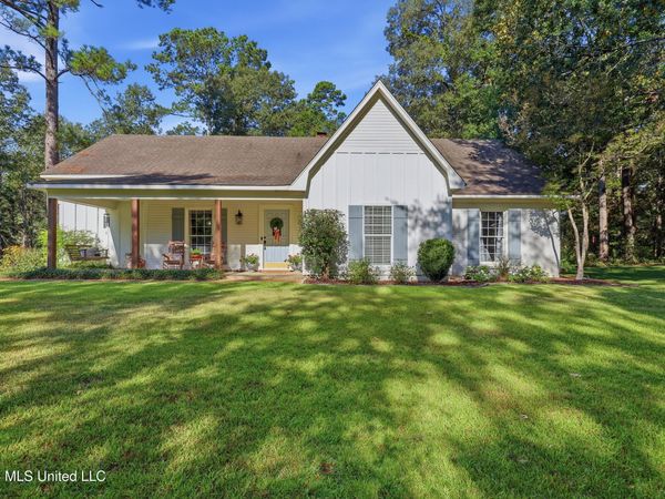403 Warwick Road, Clinton, MS 39056