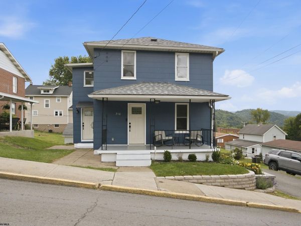 216 Darst Street, Morgantown, WV 26505