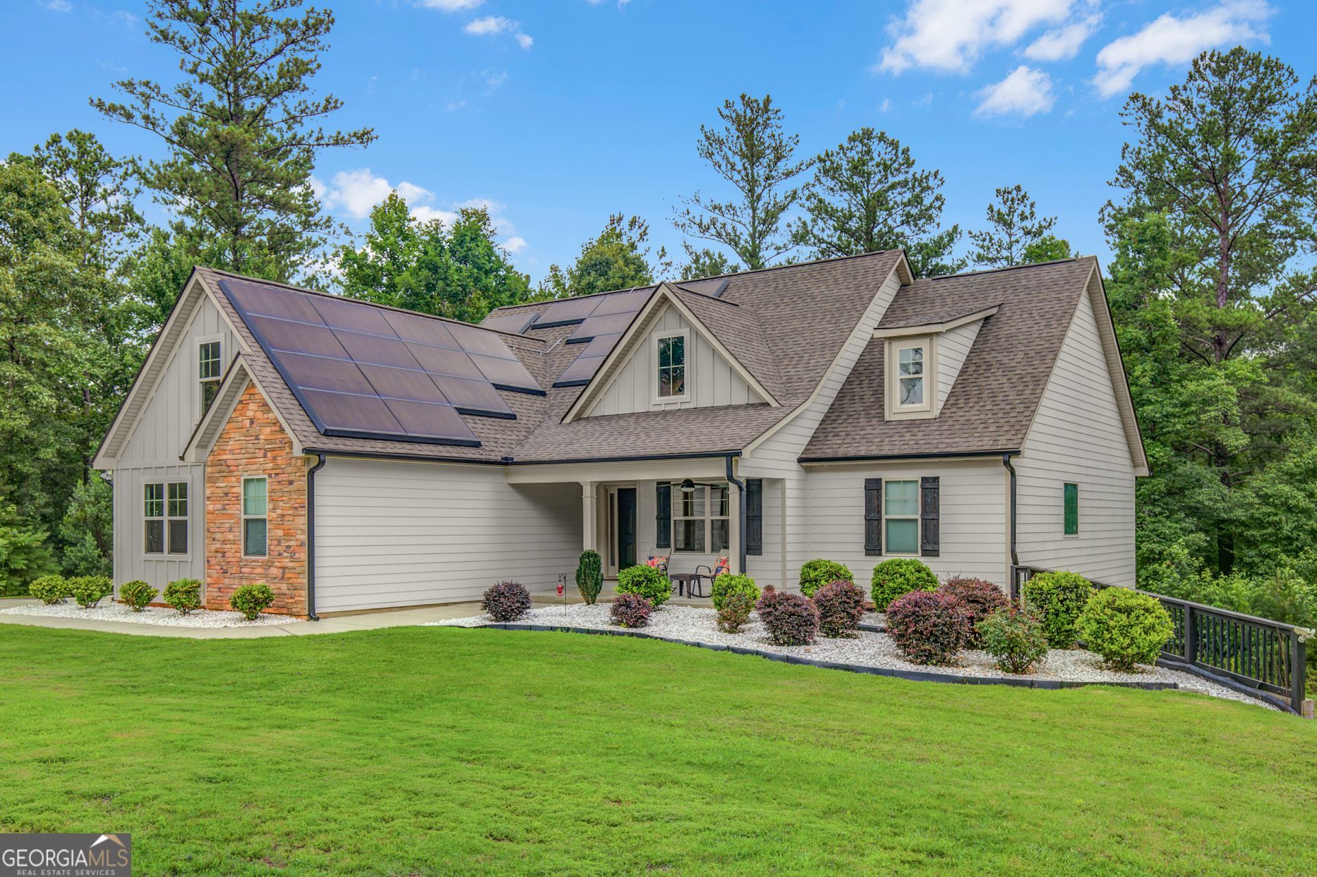 105 Pineland Drive, Unit 6, Newnan, GA 30263 Main Photo