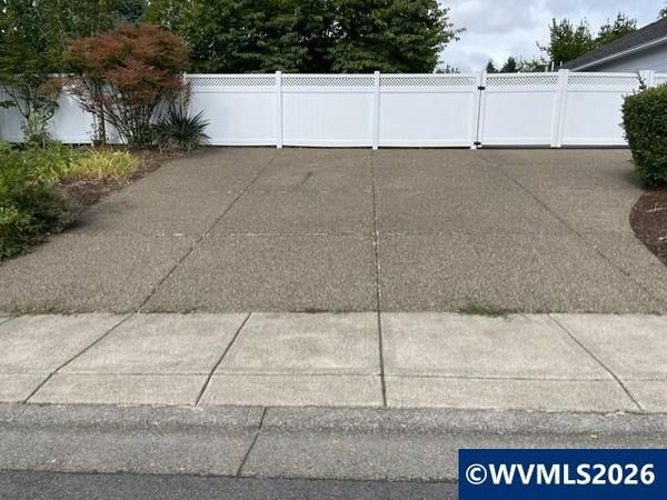 1515 Mousebird Av NW, Salem, OR 97304