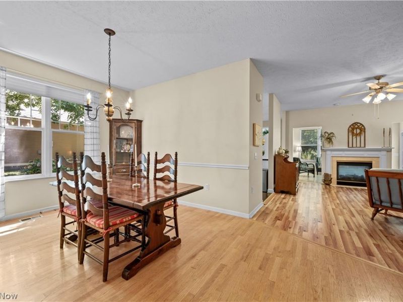 1936 Pembrooke Lane, Avon, OH 44011 Photo 13