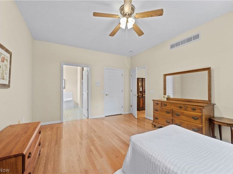 1936 Pembrooke Lane, Avon, OH 44011 Photo 23