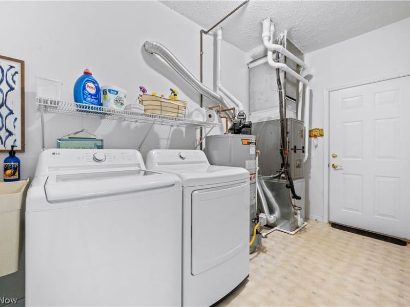 1936 Pembrooke Lane, Avon, OH 44011 Photo 33