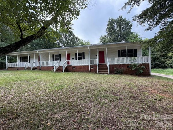 640 Pee Dee Avenue , Albemarle, NC 28001