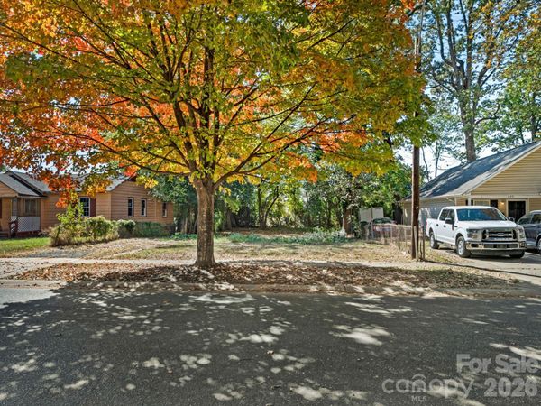 221 Plymouth Avenue , Charlotte, NC 28206