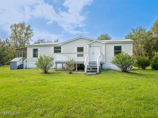 3583 NW 216TH Street, Lawtey, FL 32058