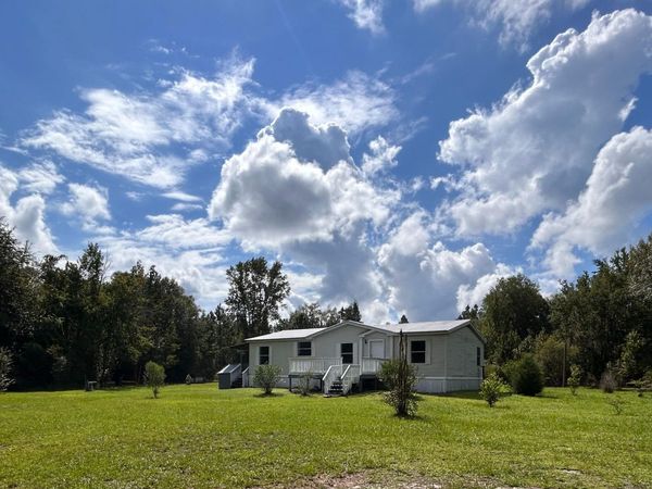 3583 NW 216TH Street, Lawtey, FL 32058