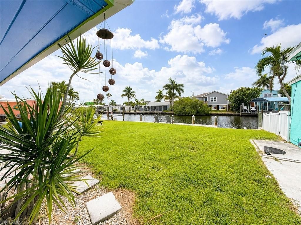 2623 2nd St, Matlacha, FL 33993 Photo
